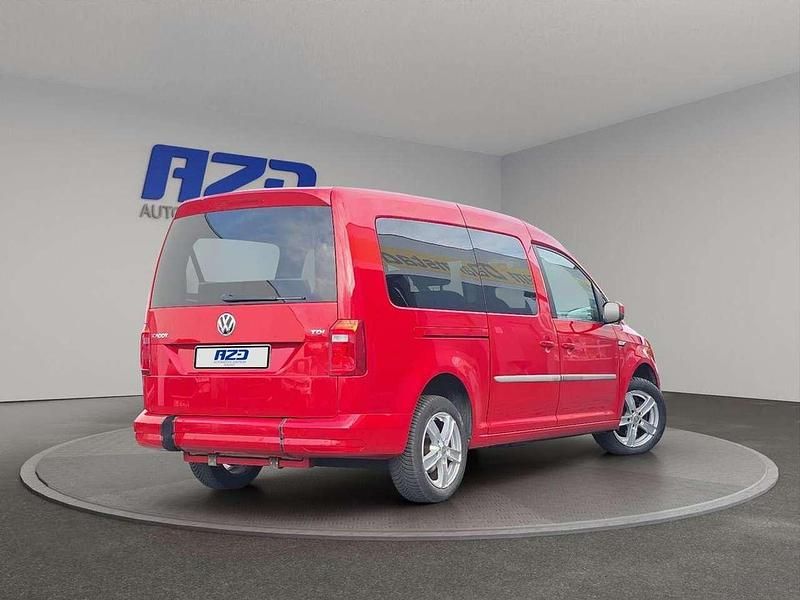 Gebraucht VW Caddy 102 PS (75 kW) 2018 Rot Van / Kleinbus