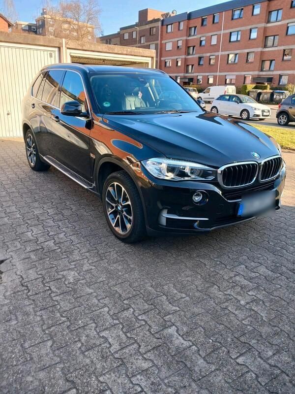 Schwarz Gebraucht 2015 BMW X5 SUV | 23.500 € (Fairer Preis) - Bild 1/4
