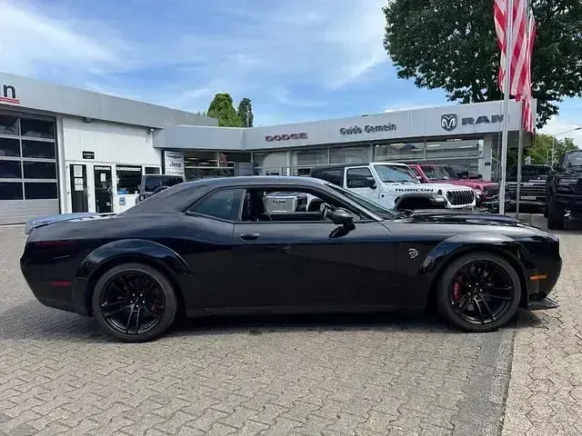 Gebraucht Dodge Challenger 727 PS (534 kW) 2022 Pitch black Coupé