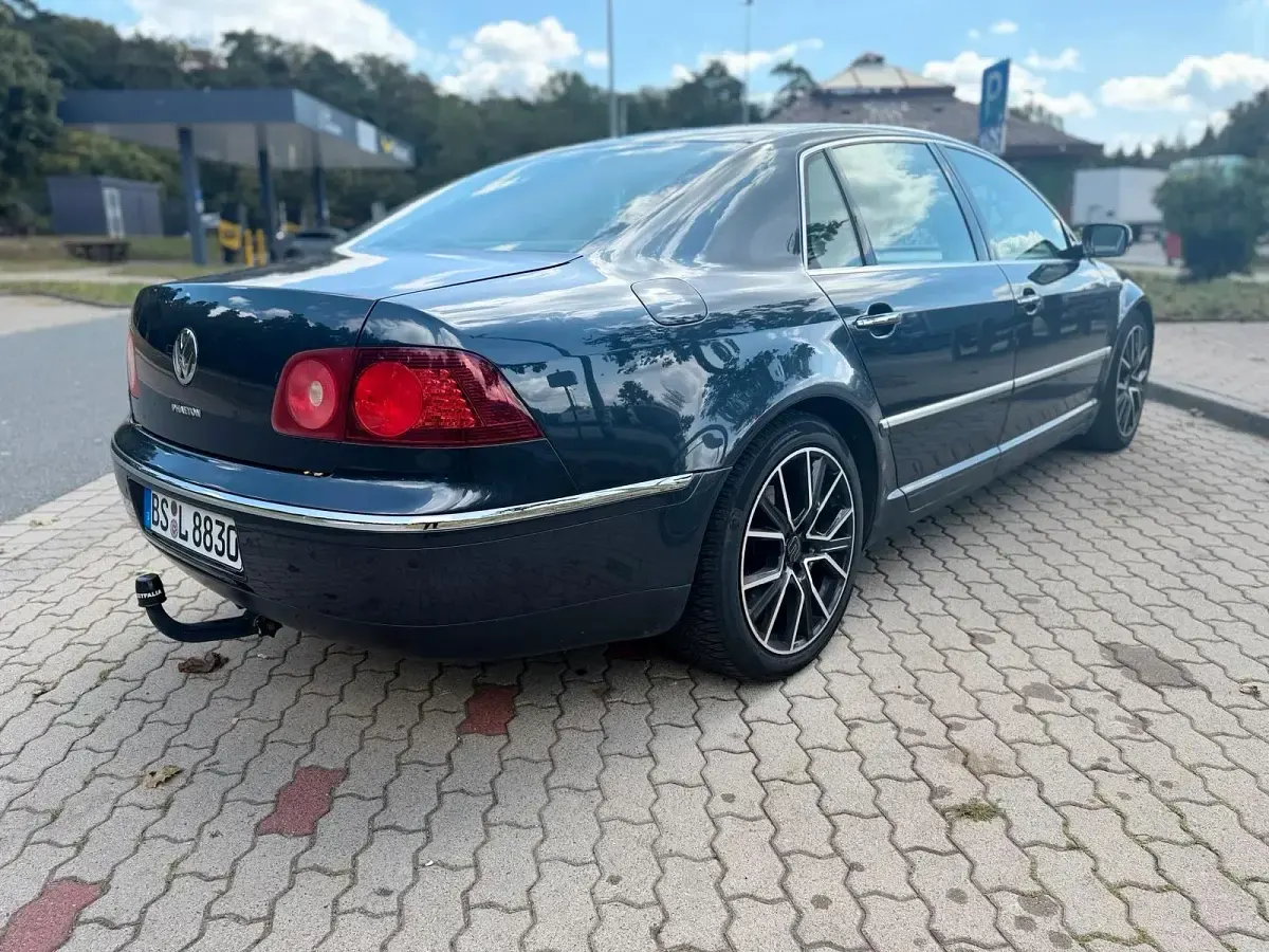 Gebraucht VW Phaeton 233 PS (171 kW) 2008 Grau Limousine