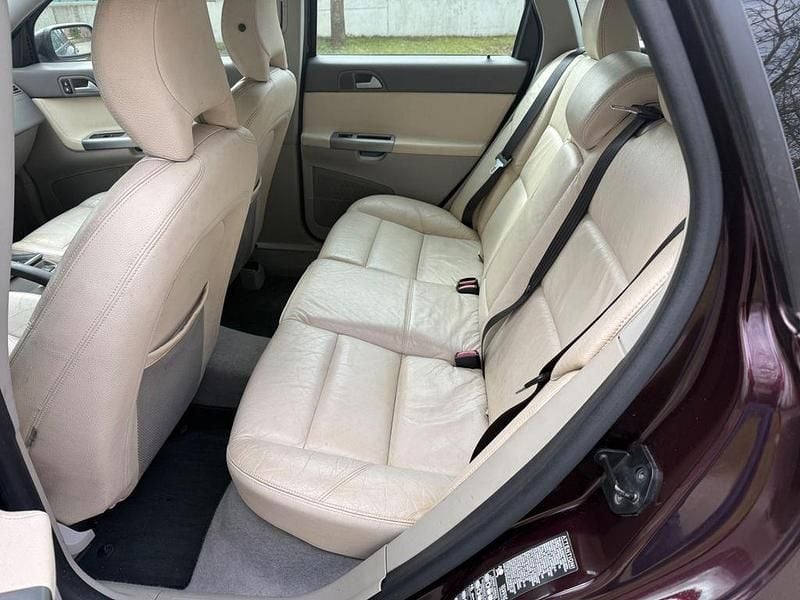 Gebraucht Volvo V50 Summum 170 PS (125 kW) 2005 Schwarz Kombi