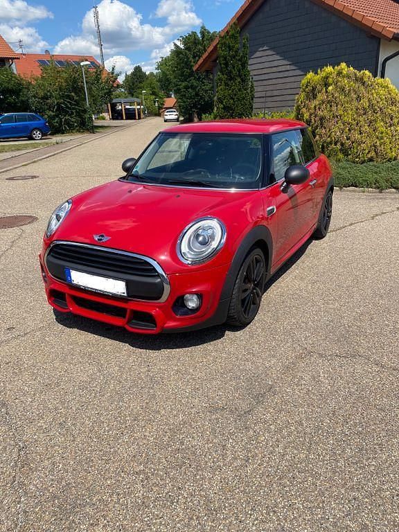 Rot Gebraucht 2016 Mini John Cooper Works Kleinwagen | 10.800 € (Fairer Preis) - Bild 1/4