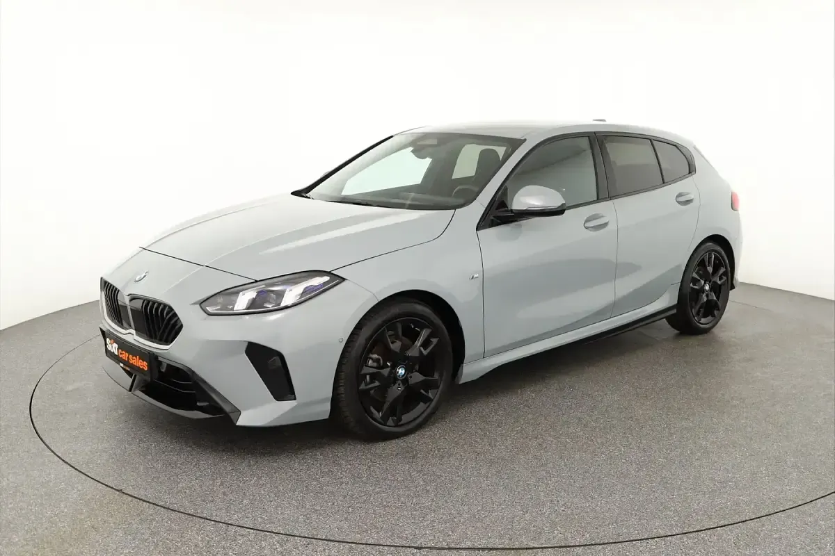 Gebraucht BMW 120 M Sport 125 PS (91 kW) 2025 Grau Kleinwagen