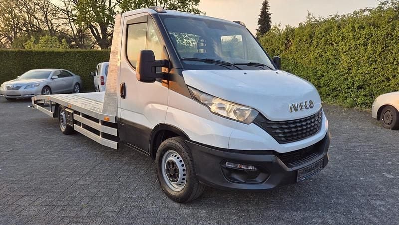 Gebraucht Iveco Daily 160 PS (117 kW) 2021 Weiß