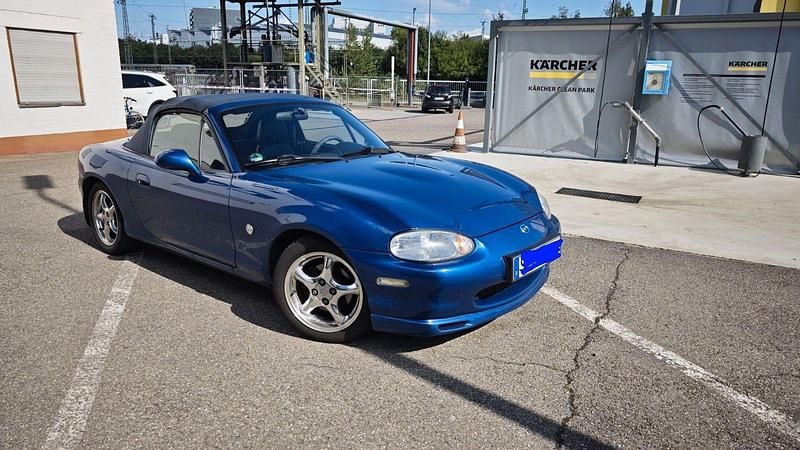 Blau Gebraucht 1999 Mazda MX5 Cabrio | 10.000 € (Etwas zu teuer) - Bild 1/4