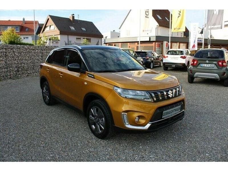 Gold Gebraucht 2024 Suzuki Vitara Comfort SUV | 25.250 € (Guter Preis) - Bild 1/4