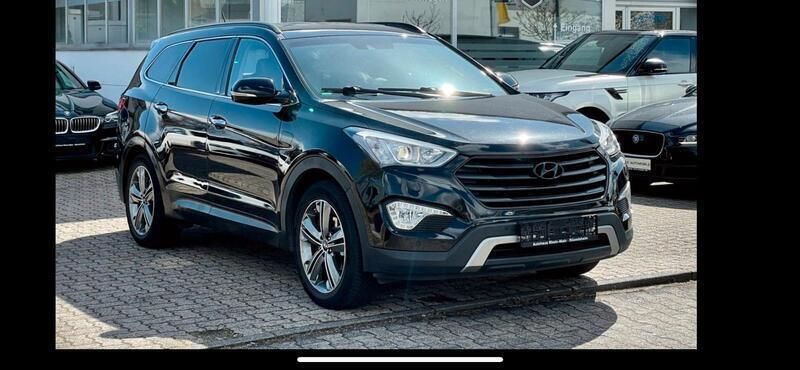 Schwarz Gebraucht 2014 Hyundai Grand Santa Fe SUV | 16.900 € (Fairer Preis) - Bild 1/4