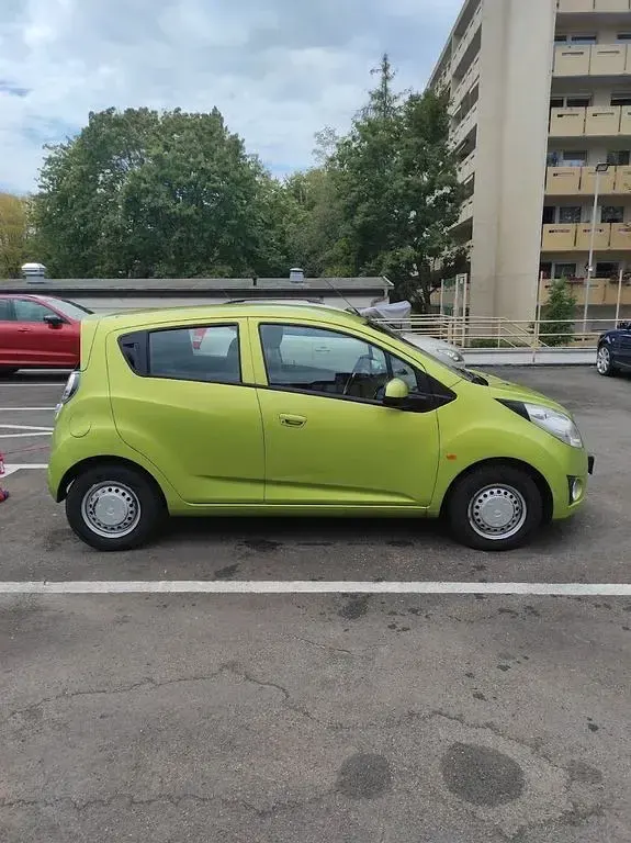 Gebraucht Chevrolet Spark LS 68 PS (50 kW) 2011 Grün Kleinwagen