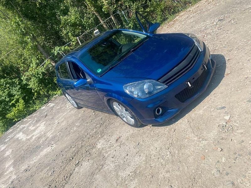 Gebraucht Opel Astra Sport 179 PS (131 kW) 2006 Blau Limousine
