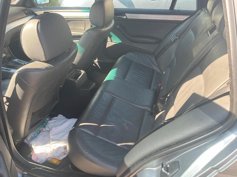 Second-hand BMW 320 150 CP (110 kW) 2005 Gri Break