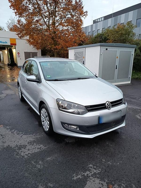 Silber Gebraucht 2011 VW Polo Kleinwagen | 6.690 € (Fairer Preis) - Bild 1/4