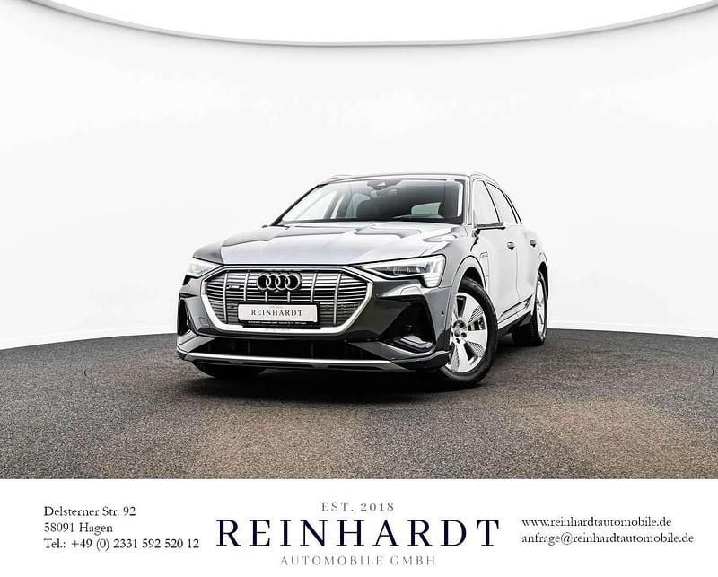 Daytonagrau perleffekt Gebraucht 2020 Audi e-tron S-Line SUV | 32.395 € (Guter Preis) - Bild 1/1