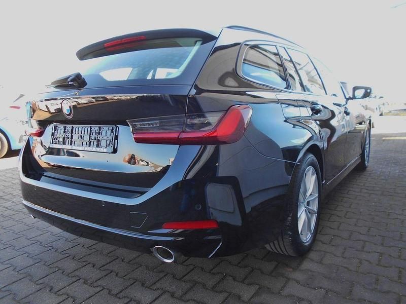 Gebraucht BMW 318 150 PS (110 kW) 2022 Schwarz Kombi