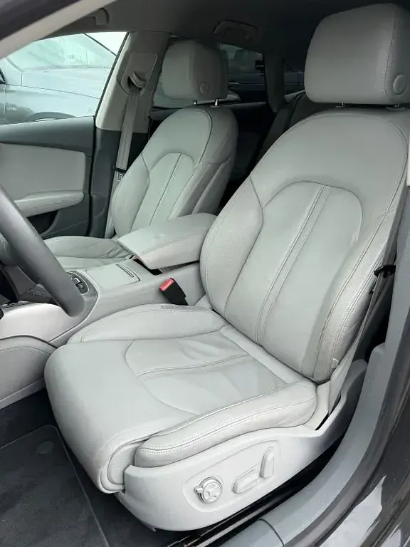 Gebraucht Audi A7 Performance 299 PS (219 kW) 2010 Grau Kleinwagen