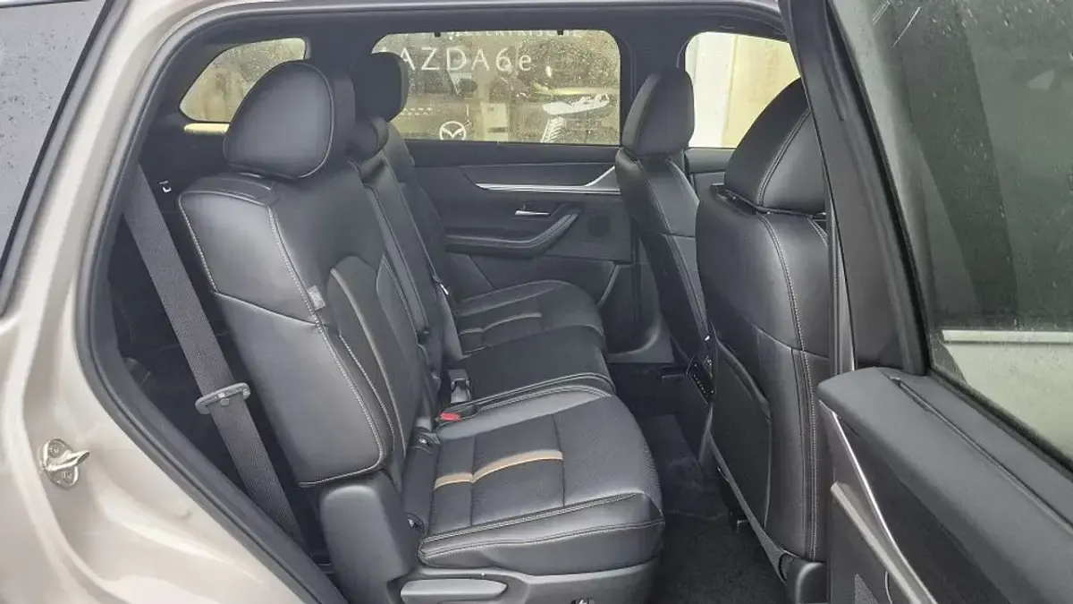 Neu Mazda CX-80 Homura-Line 328 PS (241 kW) 2025 Platinum quartz m SUV