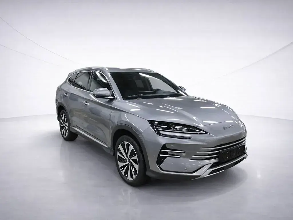 Używany BYD Seal U Boost 218 KM (160 kW) 2025 Szary SUV