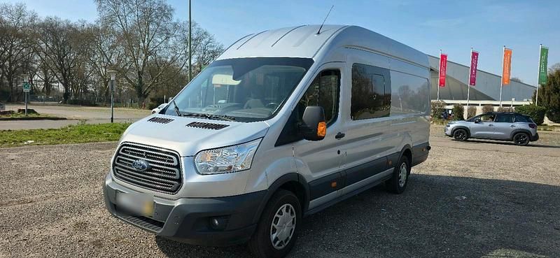 Gebraucht Ford Transit 170 PS (125 kW) 2019 Silber Van / Kleinbus