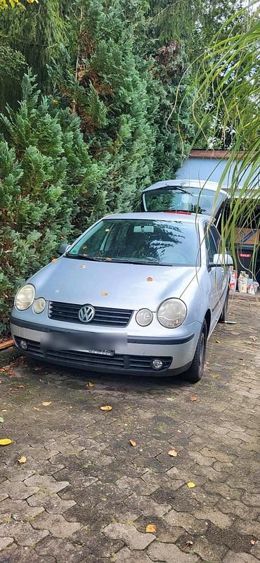 Silber Gebraucht 2002 VW Polo Kleinwagen | 250 € (Superpreis) - Bild 1/4