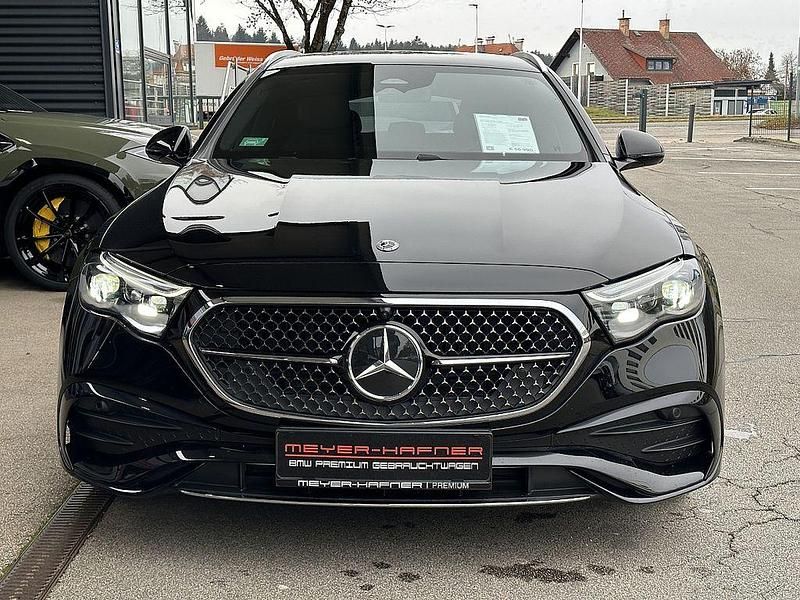Gebraucht Mercedes E300 197 PS (144 kW) 2025 Schwarz Limousine