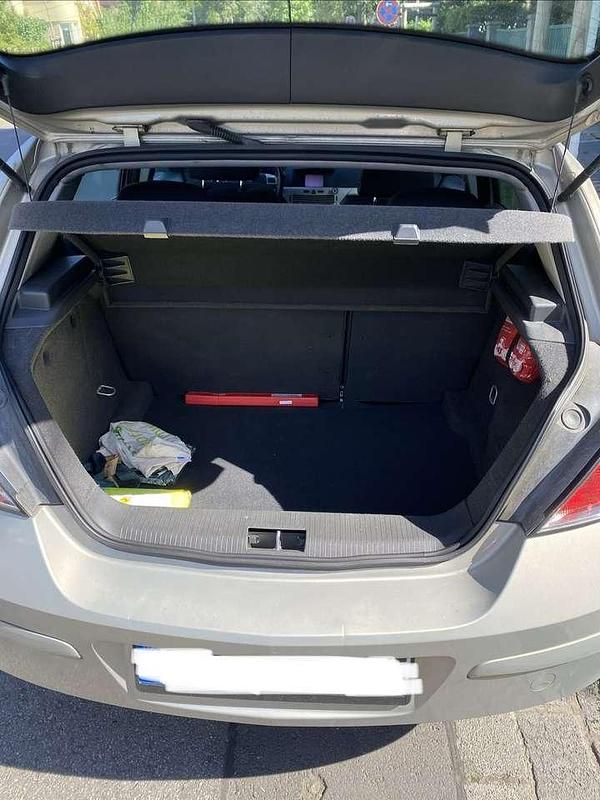 Gebraucht Opel Astra Edition 90 PS (66 kW) 2007 Limousine