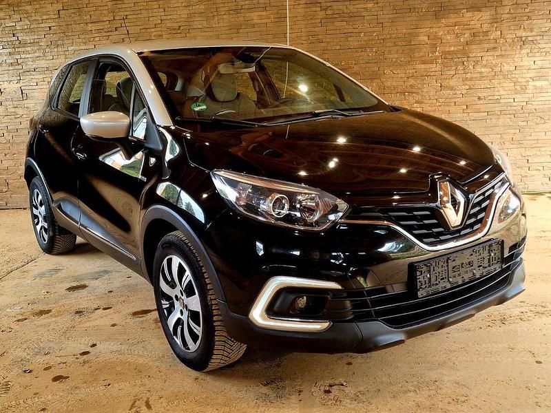 Schwarz Gebraucht 2018 Renault Captur Experience SUV | 12.480 € (Guter Preis) - Bild 1/4