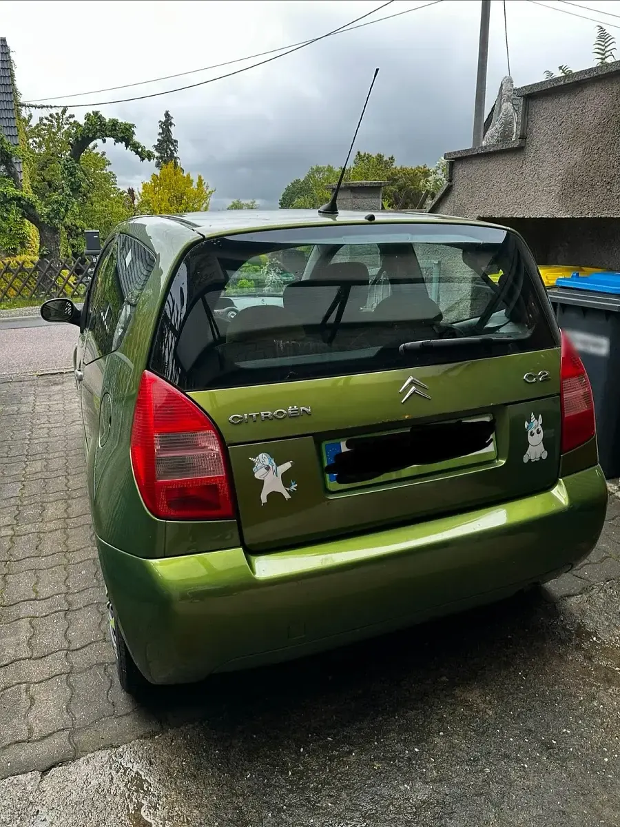 Gebraucht Citroën C2 60 PS (44 kW) 2005 Grün Kleinwagen