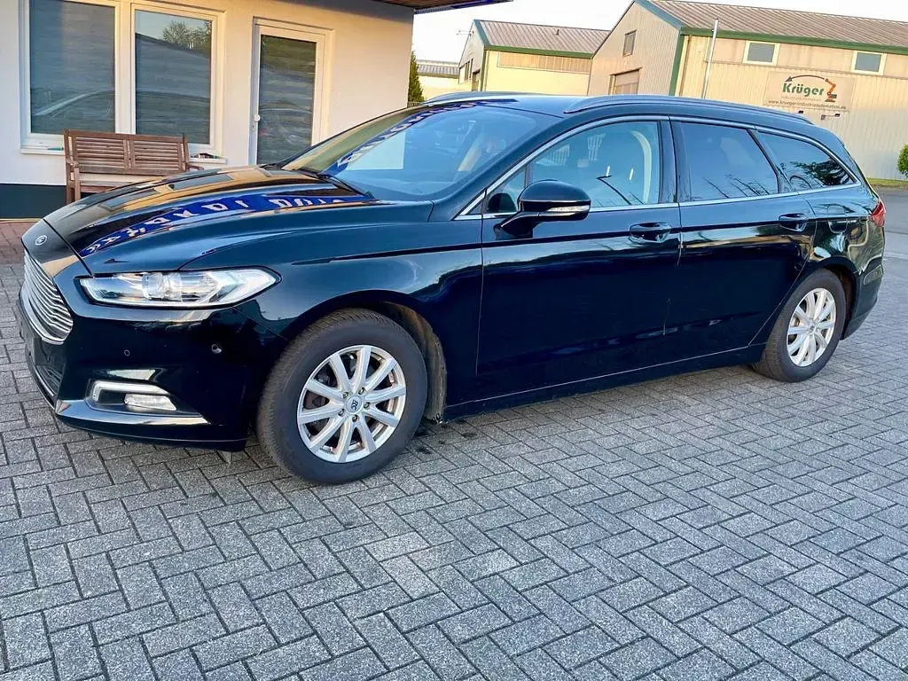 Gebraucht Ford Mondeo Business Edition 165 PS (121 kW) 2018 Schwarz Limousine