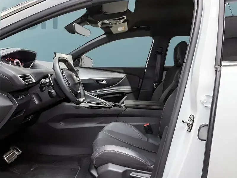 Gebraucht Peugeot 3008 136 PS (100 kW) 2024 Weiß SUV