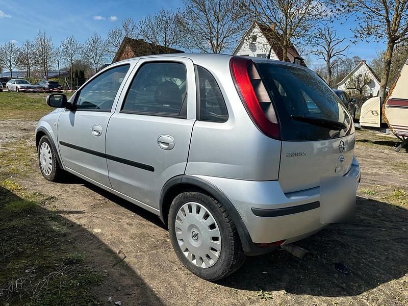 Gebraucht Opel Corsa 90 PS (66 kW) 2003 Silber Kleinwagen