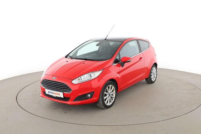Gebraucht Ford Fiesta Titanium 140 PS (102 kW) 2017 Rot Limousine