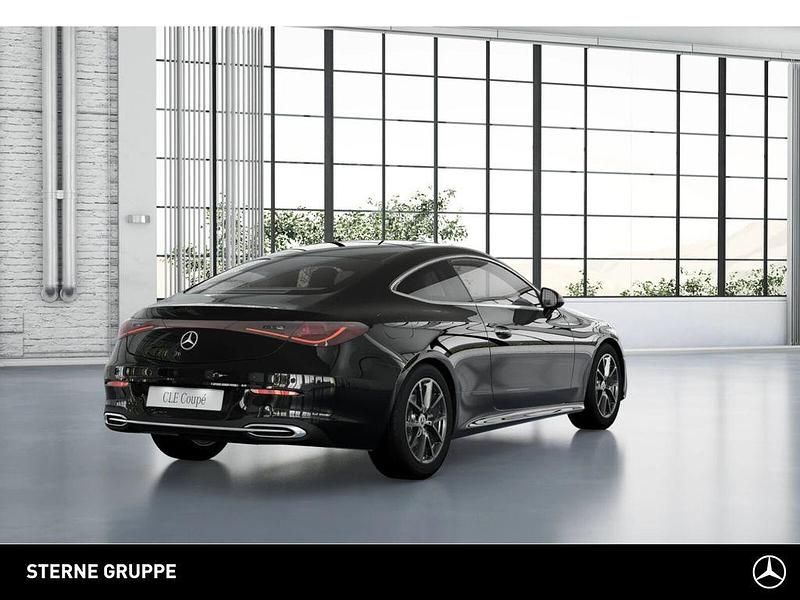 Gebraucht Mercedes 180 170 PS (125 kW) 2025 Unilack schwarz Limousine