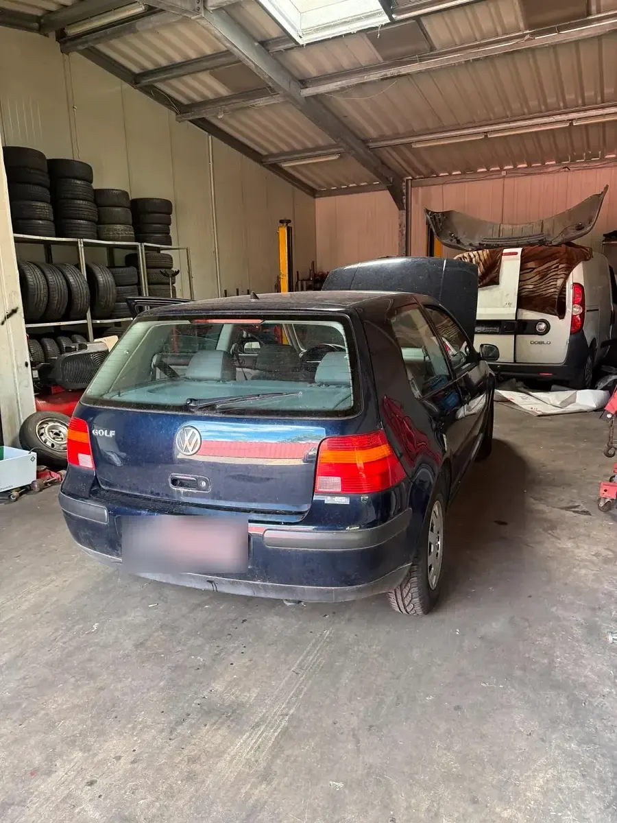 Gebraucht VW Golf III 75 PS (55 kW) 1998 Blau Kleinwagen