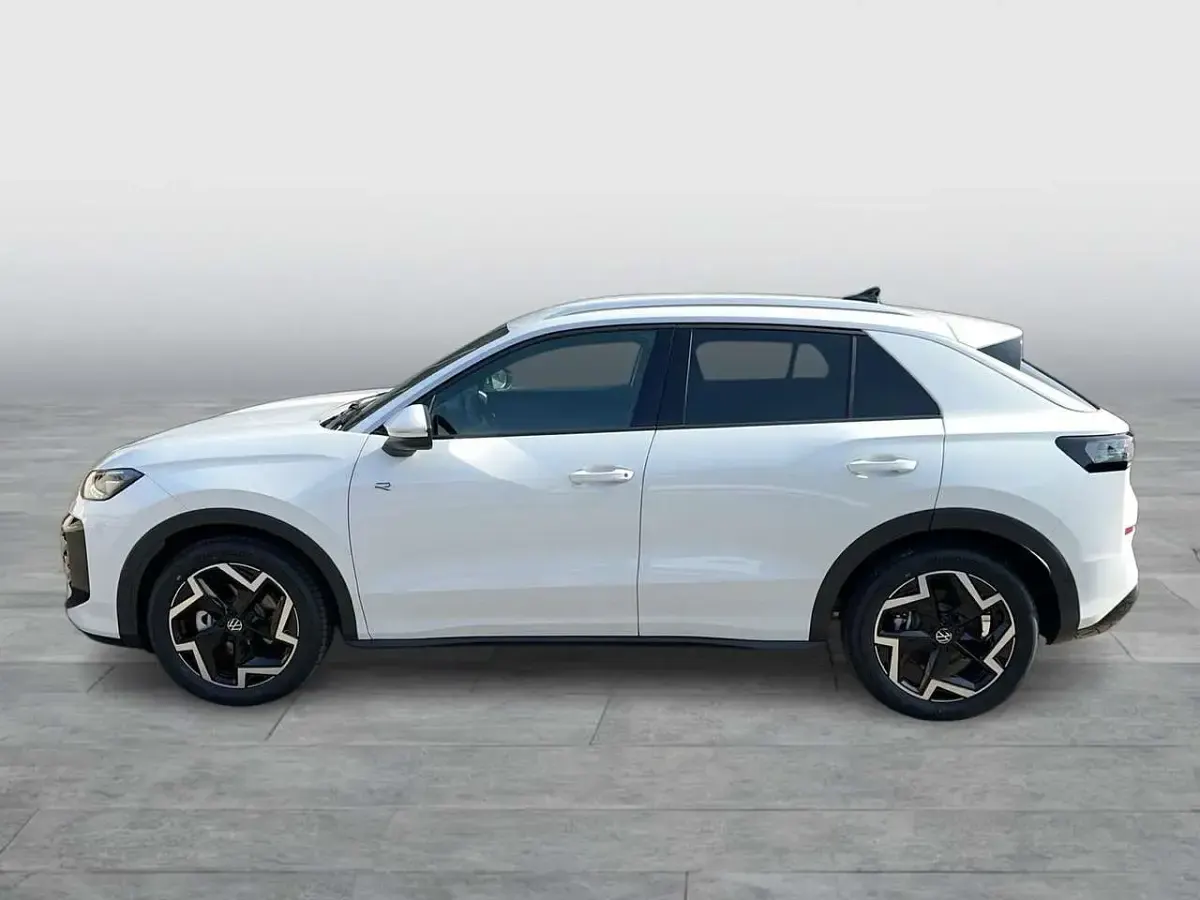Neu VW T-Roc R-line 150 PS (110 kW) 2026 Weiß SUV
