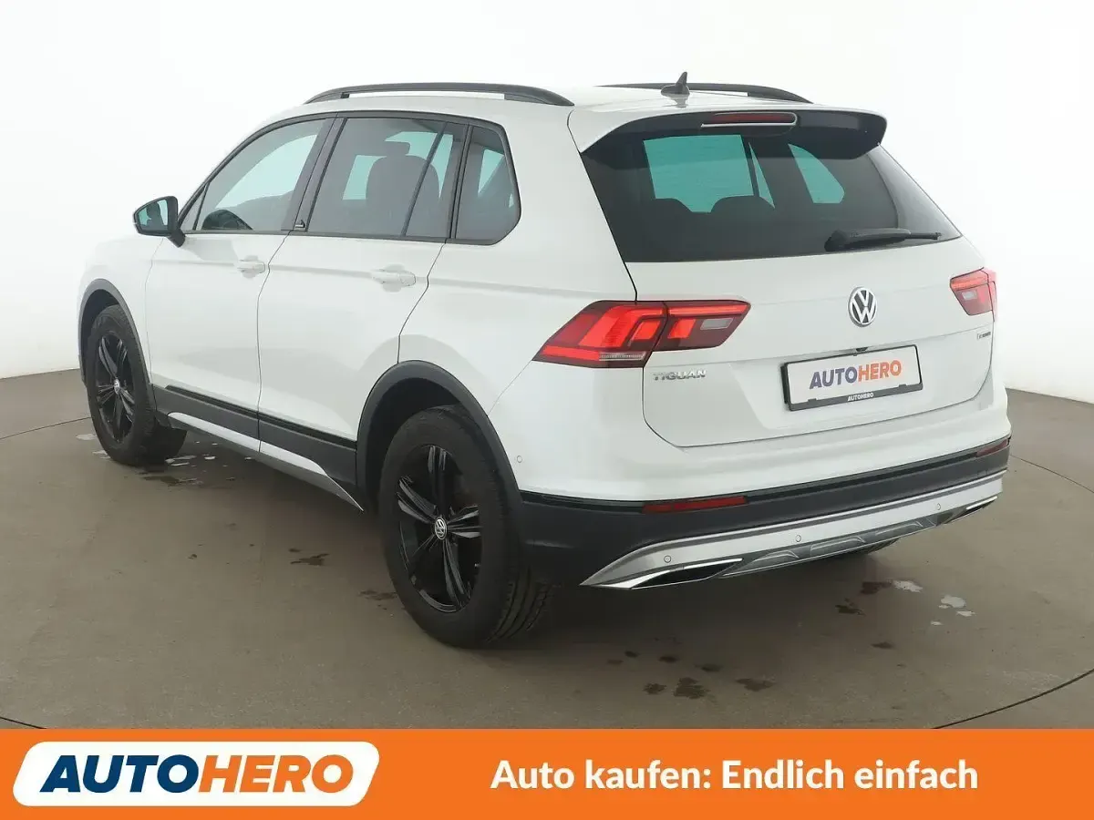 Gebraucht VW Tiguan 190 PS (139 kW) 2019 Weiß SUV