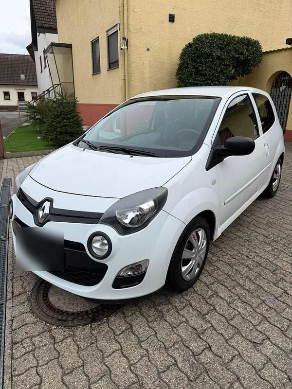 Second-hand Renault Twingo 75 CP (55 kW) 2012 Alb Hatchback