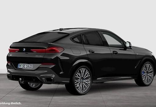 Gebraucht BMW X6 M Sport 298 PS (219 kW) 2025 Black sapphire metallic SUV