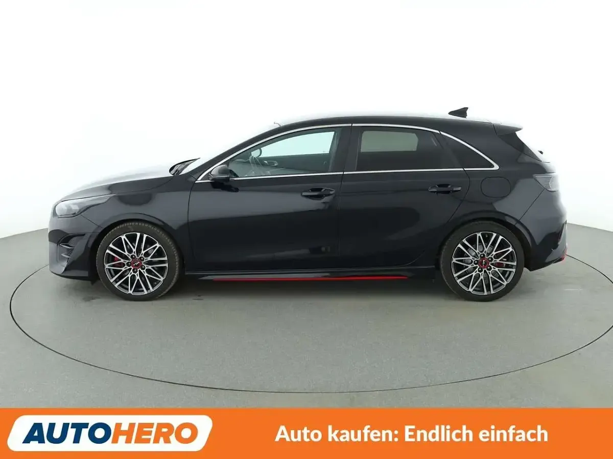 Gebraucht Kia Ceed GT GT 204 PS (150 kW) 2022 Schwarz Limousine