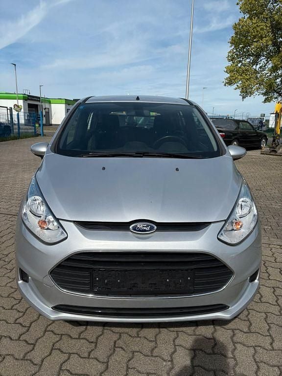 Usata Ford B-MAX Trend 101 CV (74 kW) 2016 Argento Monovolume