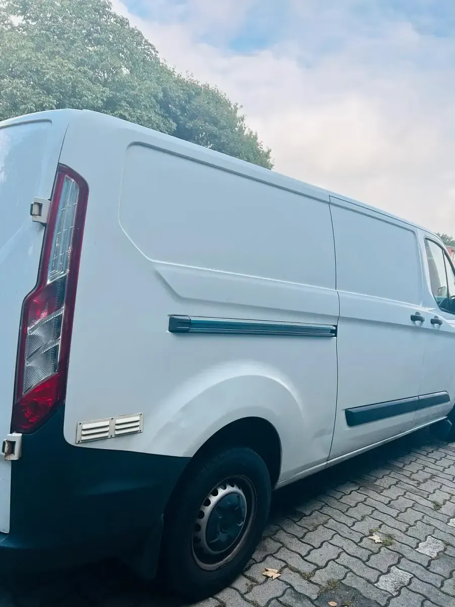 Gebraucht Ford Transit Custom 125 PS (91 kW) 2014 Weiß Van