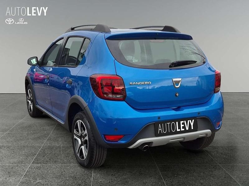 Gebraucht Dacia Sandero Celebration 90 PS (66 kW) 2018 Blau SUV