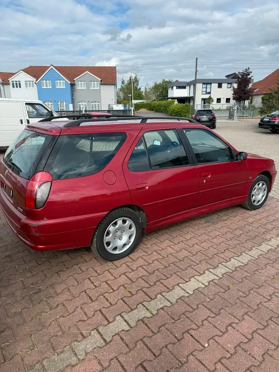 Gebraucht Peugeot 306 75 PS (55 kW) 2000 Rot Kombi