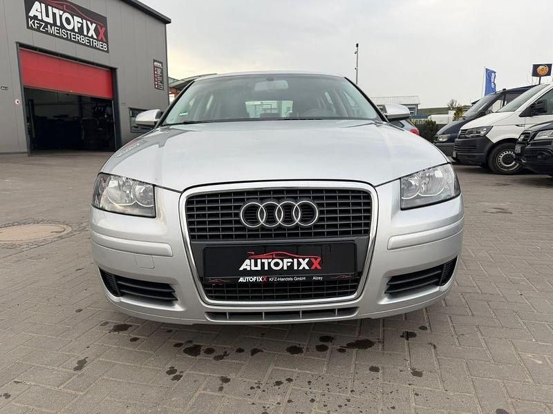 Gebraucht Audi A3 Ambiente 102 PS (75 kW) 2006 Silber Kleinwagen
