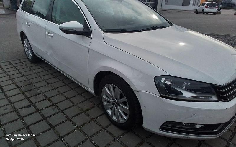 Gebraucht VW Passat Comfortline 140 PS (102 kW) 2014 Weiß Kombi