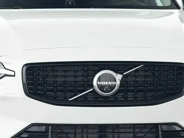 Occasion Volvo V60 145 ch (106 kW) 2025 Break