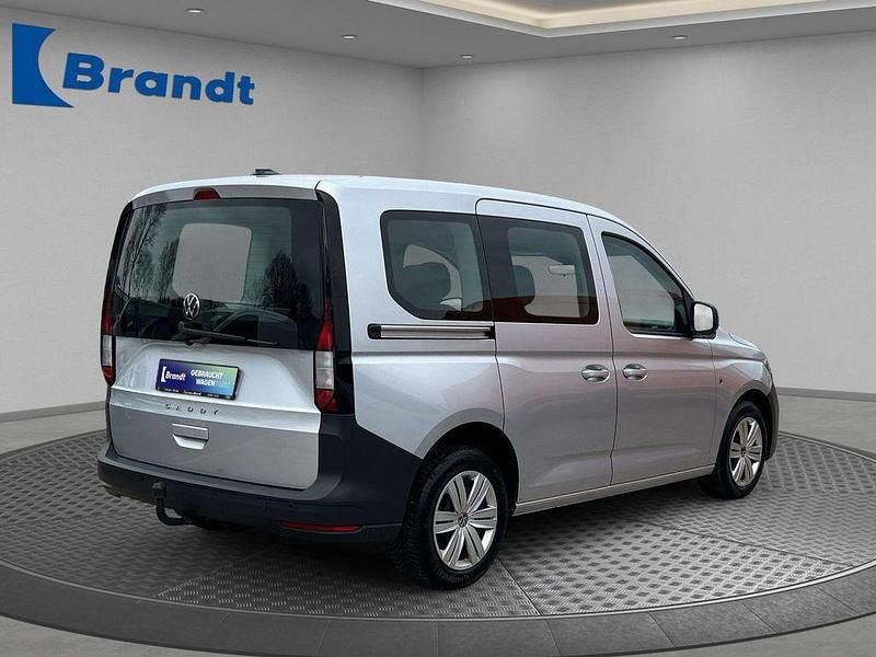 Gebraucht VW Caddy 122 PS (89 kW) 2022 Reflexsilber metallic (metallic) Van / Kleinbus