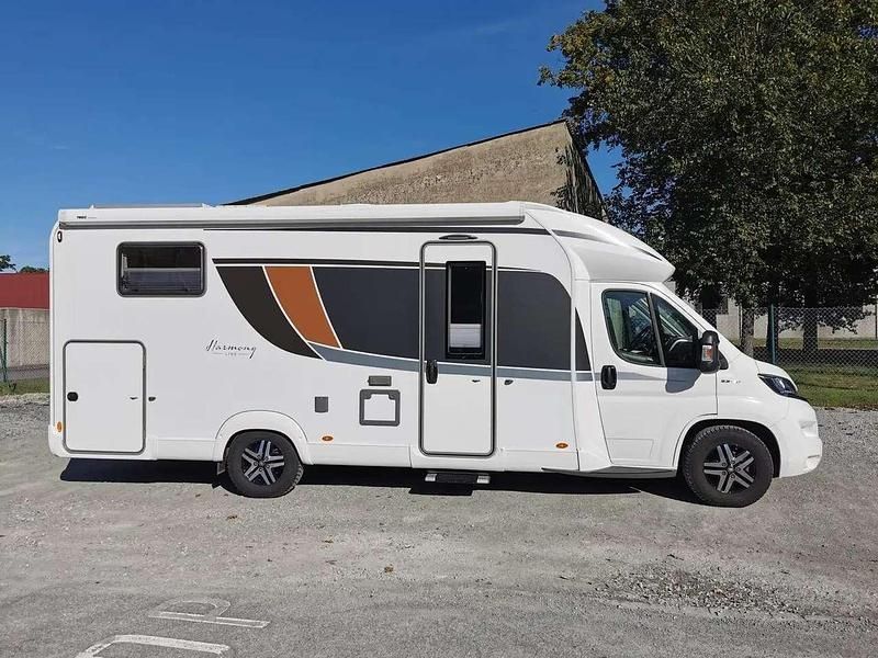 Gebraucht Buerstner Lyseo TD 150 PS (110 kW) 2019 Weiß Van