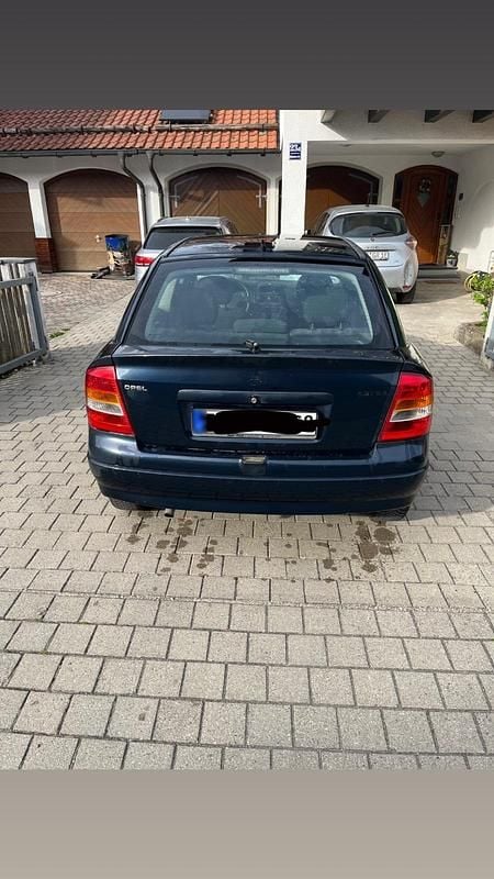 Usata Opel Astra 75 CV (55 kW) 2002 Blu Utilitaria