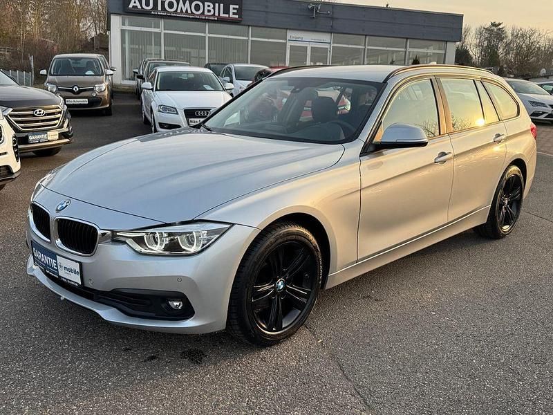 Silber Gebraucht 2018 BMW 318 Sport Line Kombi | 12.899 € (Guter Preis) - Bild 1/4