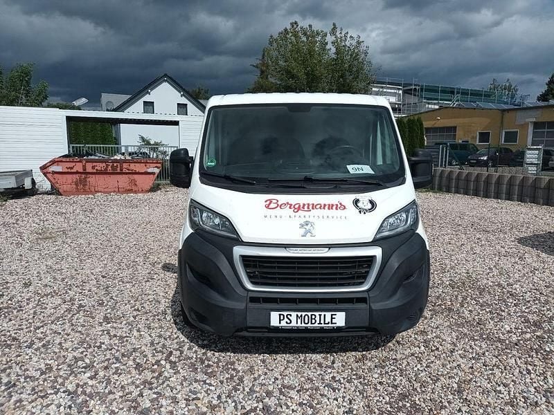 Weiß Gebraucht 2019 Peugeot Boxer Avantage Van | 12.500 € (Superpreis) - Bild 1/4