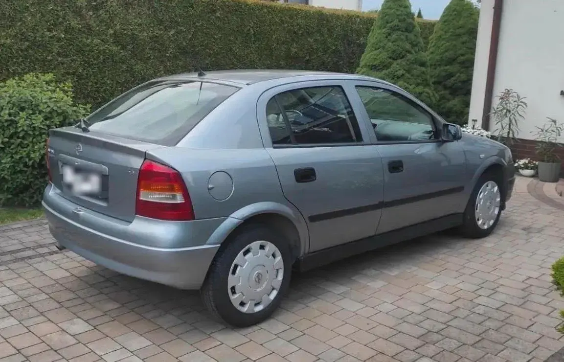 Gebraucht Opel Astra 75 PS (55 kW) 2000 Blau Kleinwagen